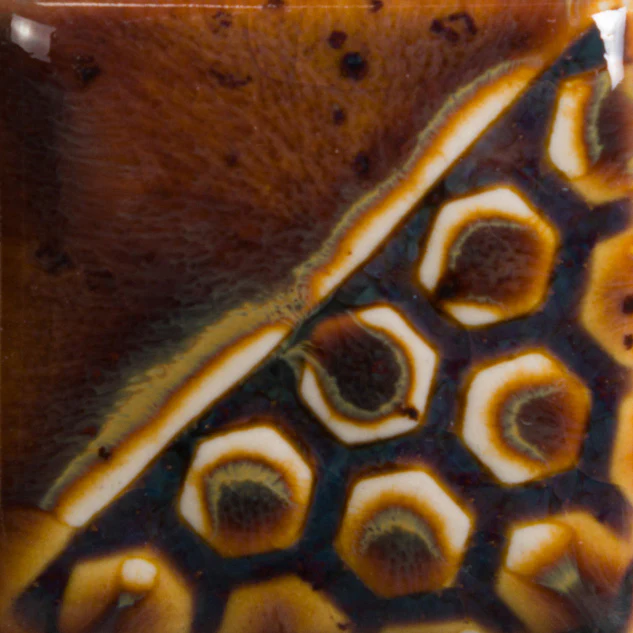 Émail brilliant Mayco Elements® - EL107 AMBER ASH (118ML) 990°-1020°C - Image 2
