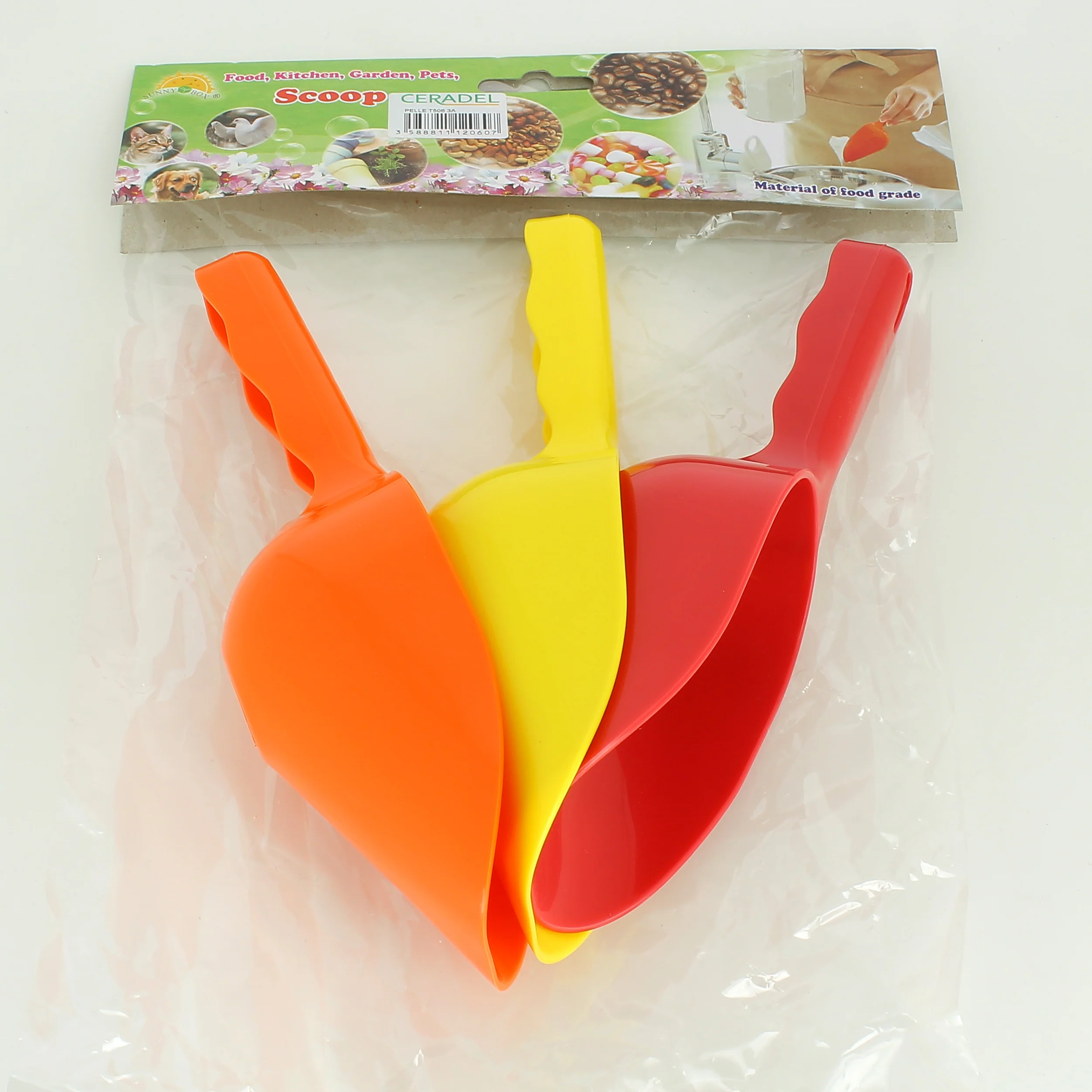 LOT DE 3 PELLES PLASTIQUES - Image 2