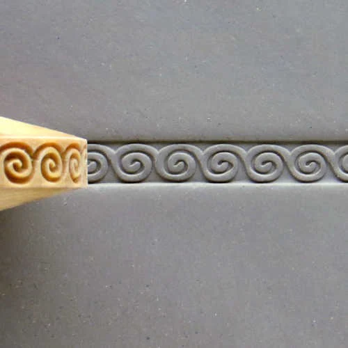 Tampon décoratif rouleau  bois rond 1,5 cm - SPIRALE - 12 - MKM POTTERY TOOLS